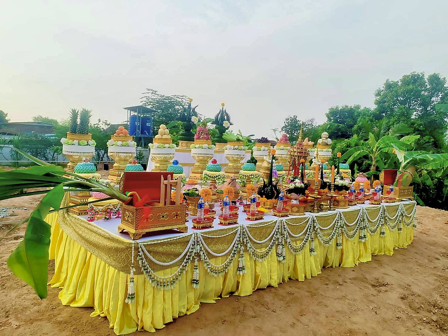 รับจัดพิธียกเสาเอก